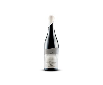 Бяло вино Stallion Traminer Angelus Estate 0.75л